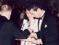 �X�y�V����A���̎��^��